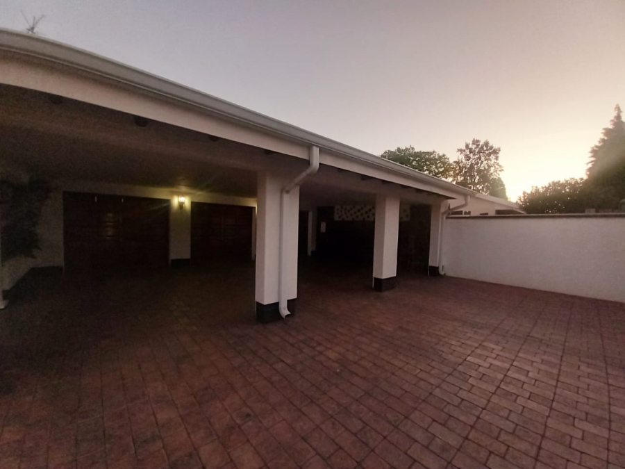 5 Bedroom Property for Sale in Arcon Park Gauteng
