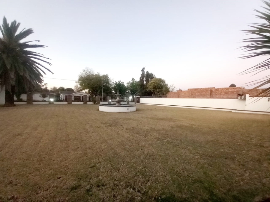 5 Bedroom Property for Sale in Arcon Park Gauteng