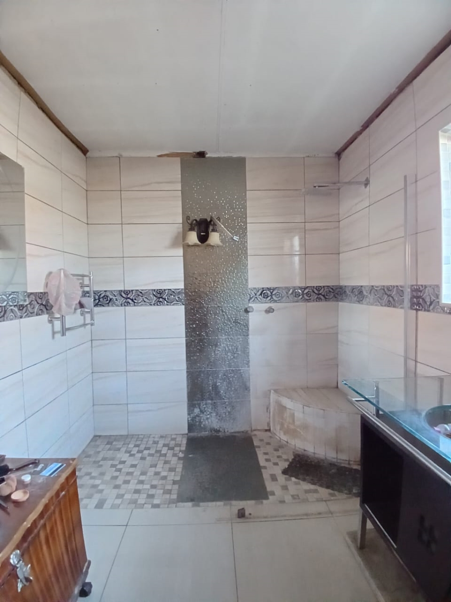 3 Bedroom Property for Sale in Bedworth Park Gauteng