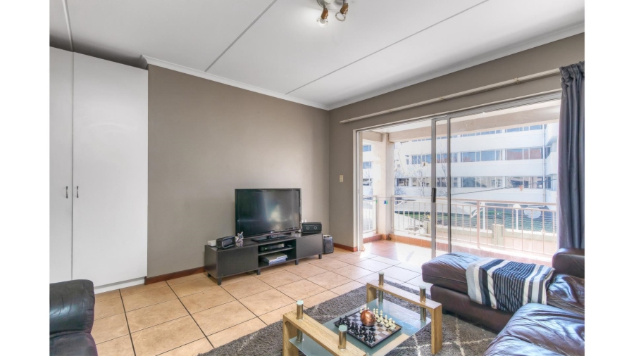 2 Bedroom Property for Sale in Sunninghill Gauteng
