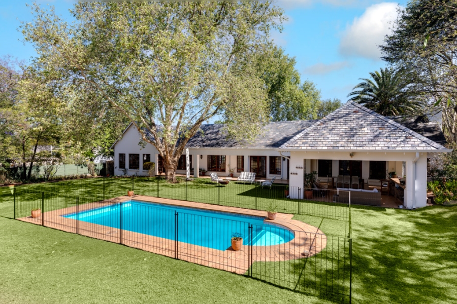 To Let 4 Bedroom Property for Rent in Bryanston Gauteng