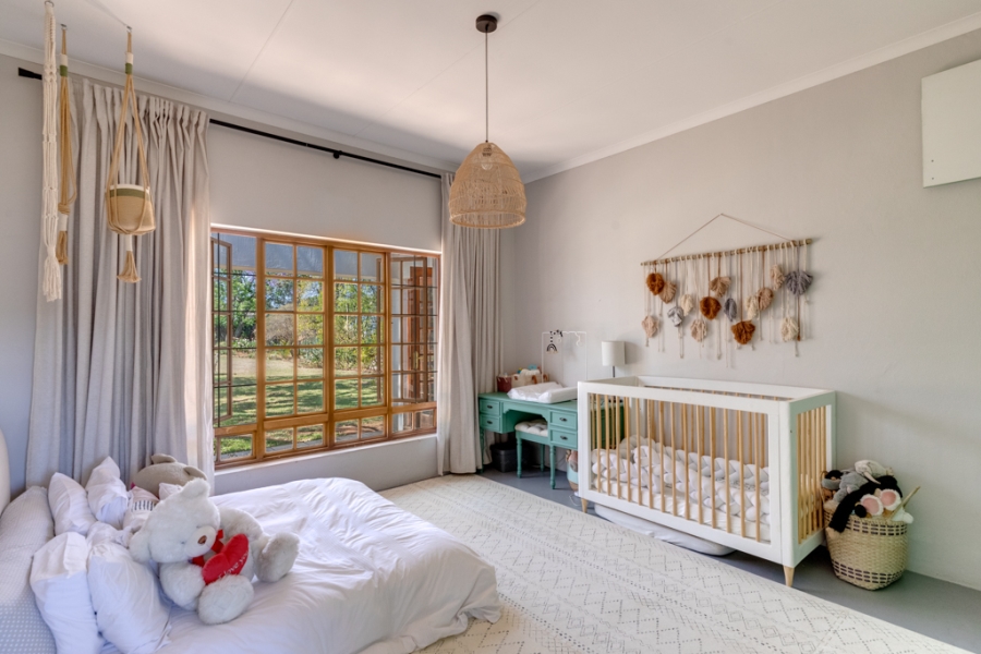To Let 4 Bedroom Property for Rent in Bryanston Gauteng