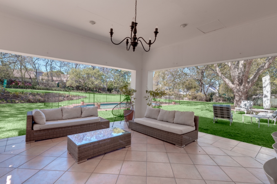 To Let 4 Bedroom Property for Rent in Bryanston Gauteng