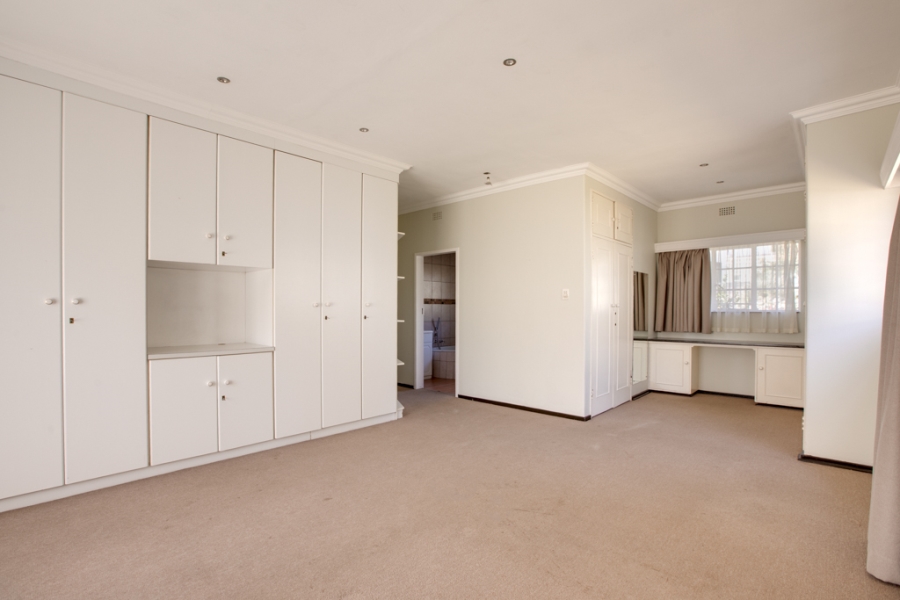 To Let 4 Bedroom Property for Rent in Bryanston Gauteng