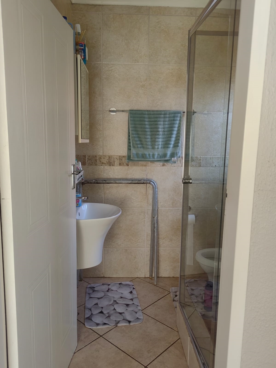 2 Bedroom Property for Sale in Southdowns Estate Gauteng