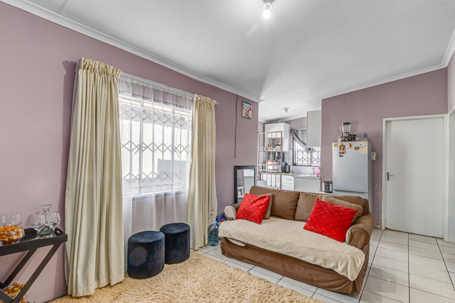 7 Bedroom Property for Sale in Cosmo City Gauteng