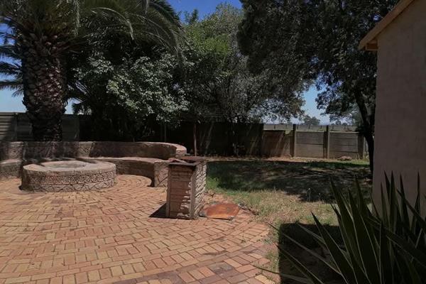 9 Bedroom Property for Sale in Elandsvlei Gauteng