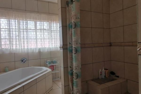 9 Bedroom Property for Sale in Elandsvlei Gauteng