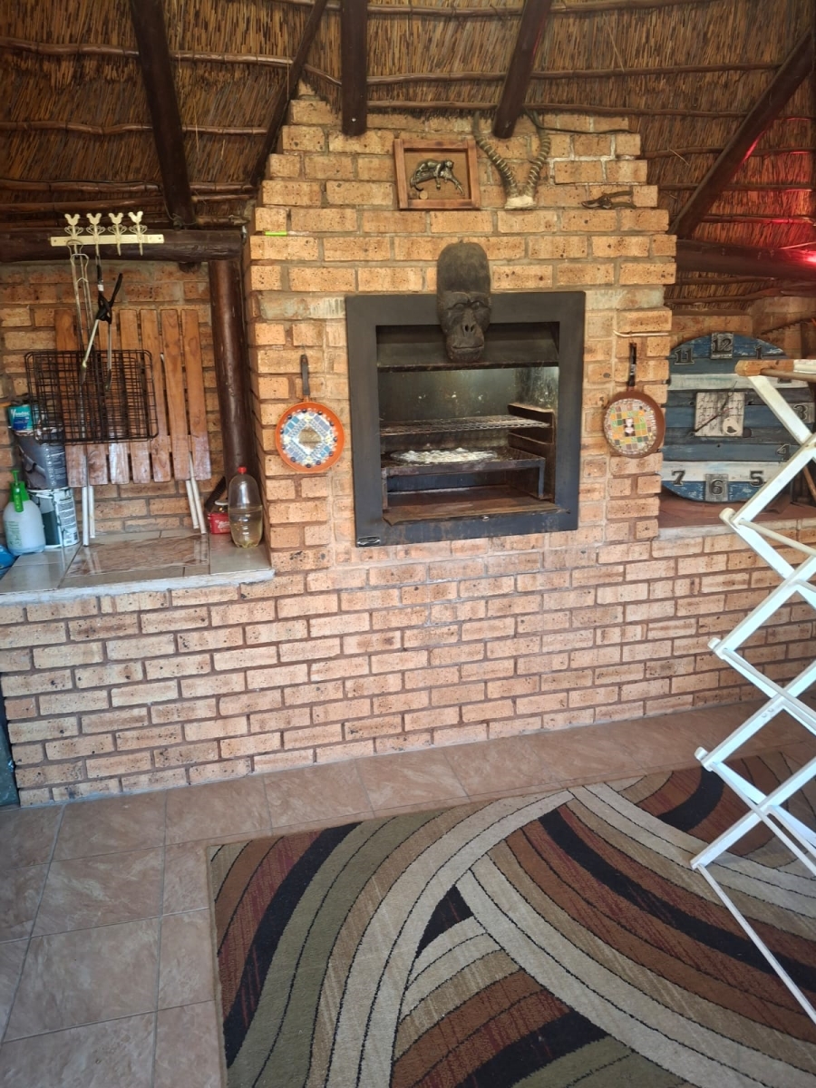 3 Bedroom Property for Sale in Eike Park Gauteng