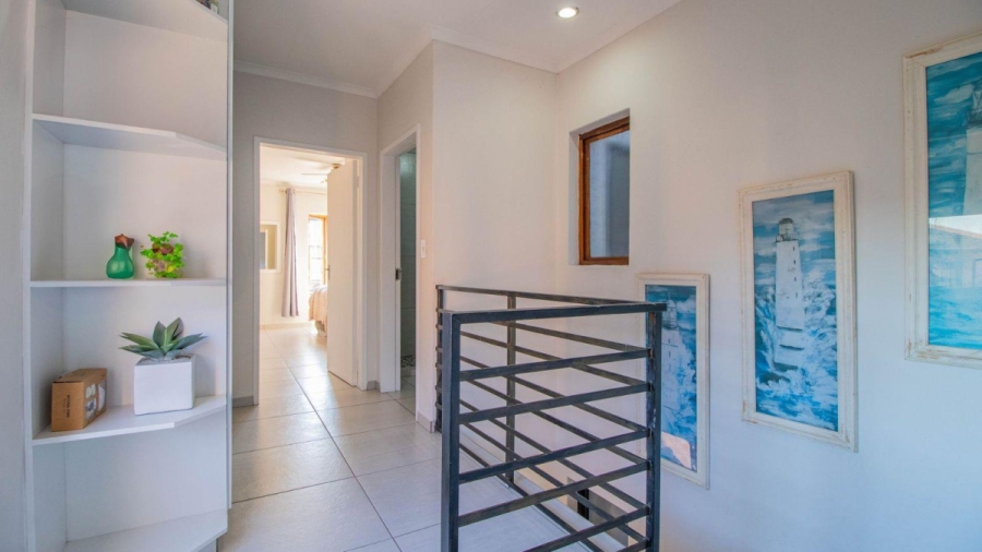 2 Bedroom Property for Sale in Buurendal Gauteng