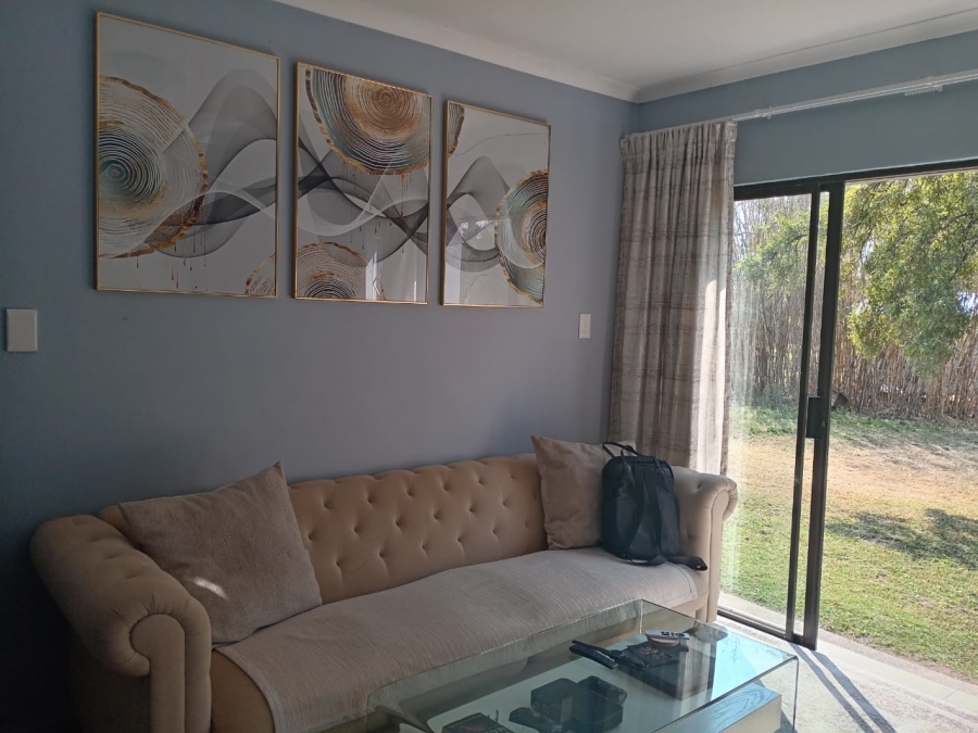 1 Bedroom Property for Sale in Glen Austin Gauteng