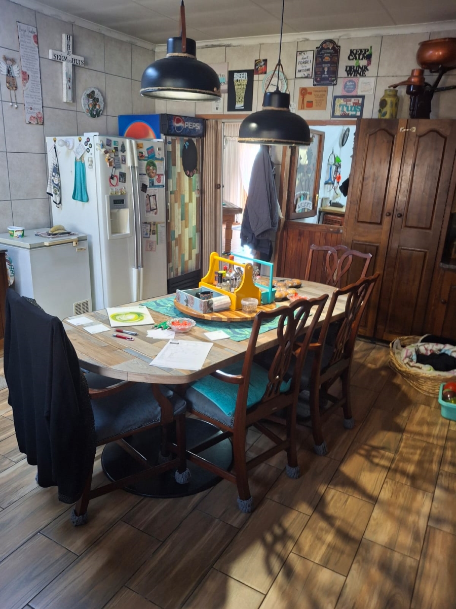 3 Bedroom Property for Sale in Helikonpark Gauteng