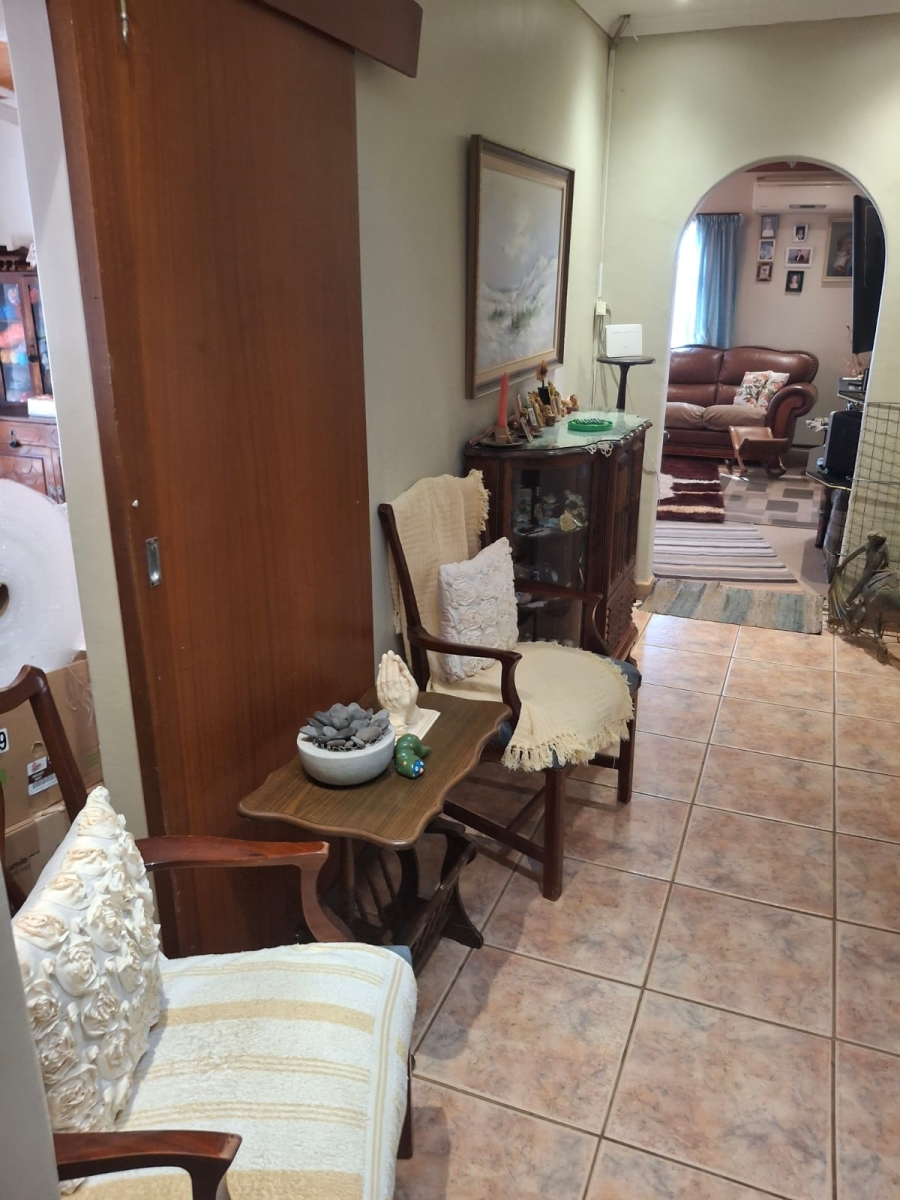 3 Bedroom Property for Sale in Helikonpark Gauteng