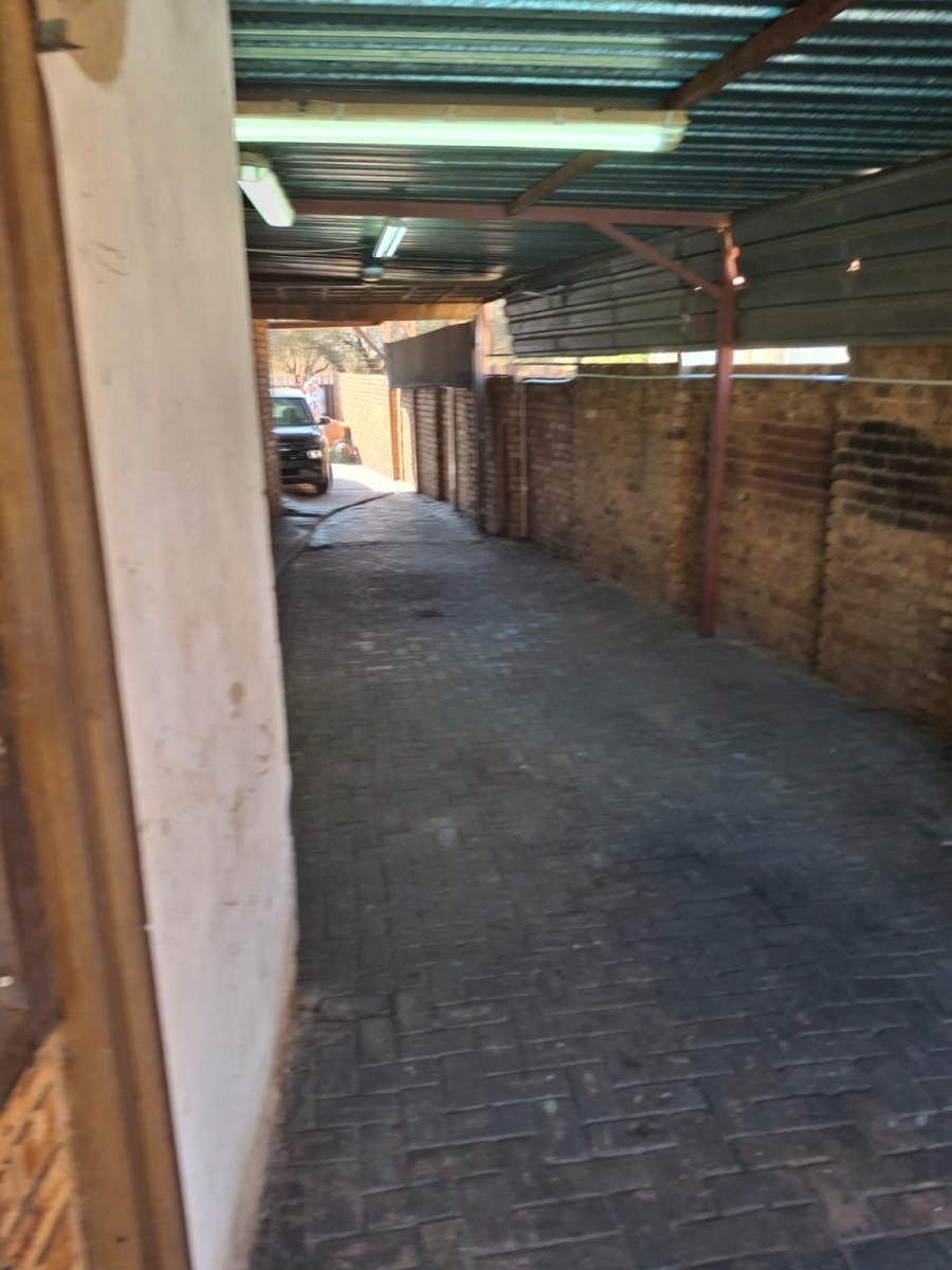 3 Bedroom Property for Sale in Helikonpark Gauteng