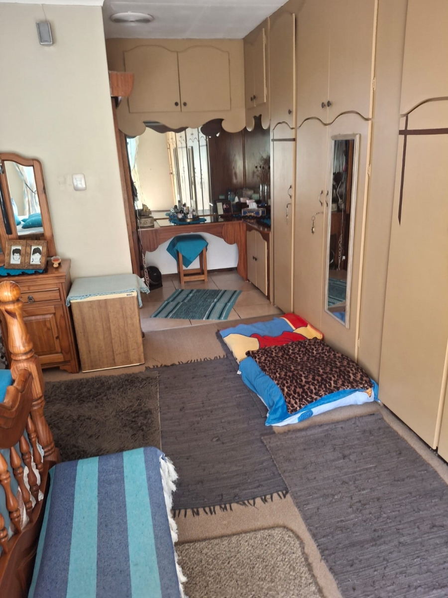 3 Bedroom Property for Sale in Helikonpark Gauteng