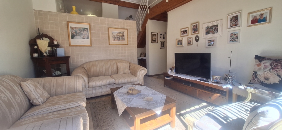 3 Bedroom Property for Sale in Noordheuwel Gauteng