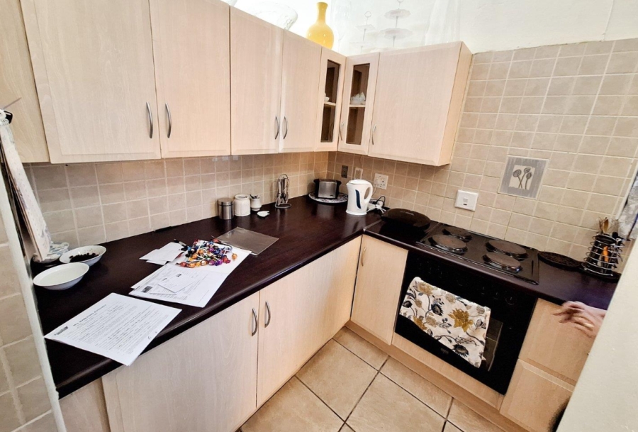 3 Bedroom Property for Sale in Noordheuwel Gauteng