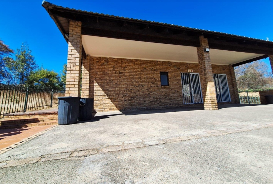 3 Bedroom Property for Sale in Noordheuwel Gauteng