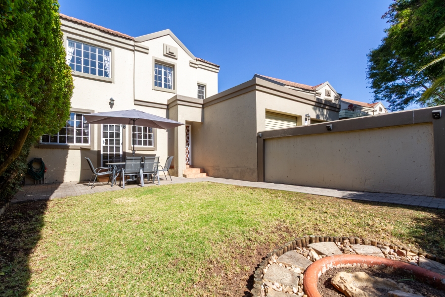 3 Bedroom Property for Sale in Equestria Gauteng