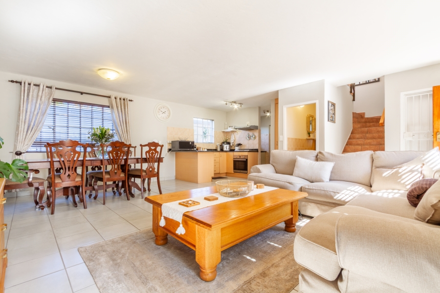 3 Bedroom Property for Sale in Equestria Gauteng
