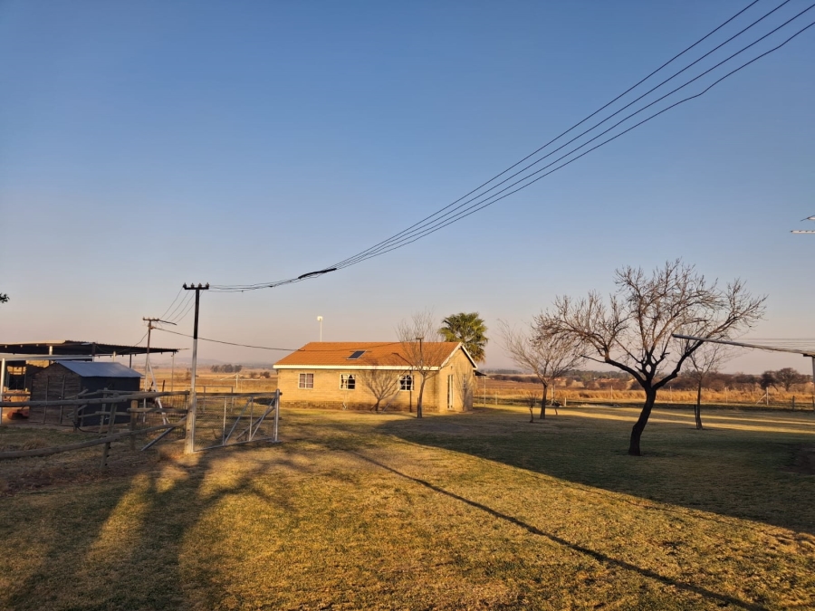 3 Bedroom Property for Sale in Falcon Ridge Gauteng
