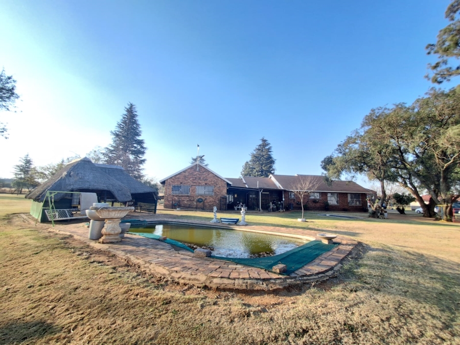 3 Bedroom Property for Sale in Falcon Ridge Gauteng