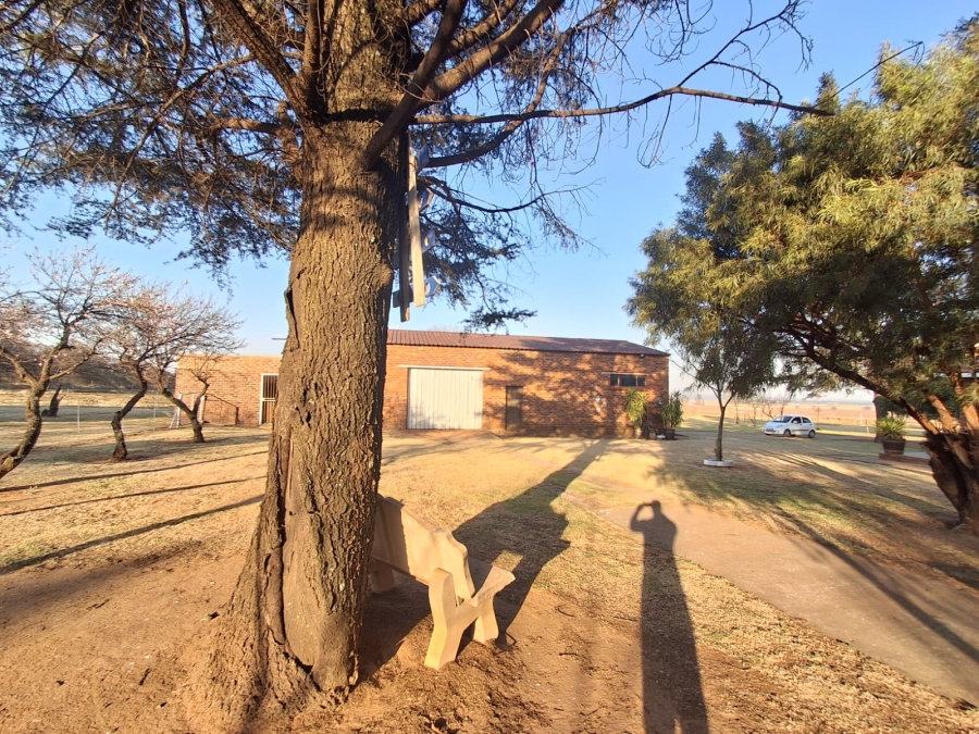 3 Bedroom Property for Sale in Falcon Ridge Gauteng