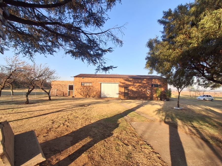 3 Bedroom Property for Sale in Falcon Ridge Gauteng