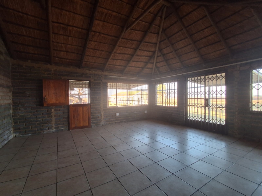 3 Bedroom Property for Sale in Falcon Ridge Gauteng