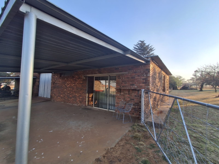 3 Bedroom Property for Sale in Falcon Ridge Gauteng