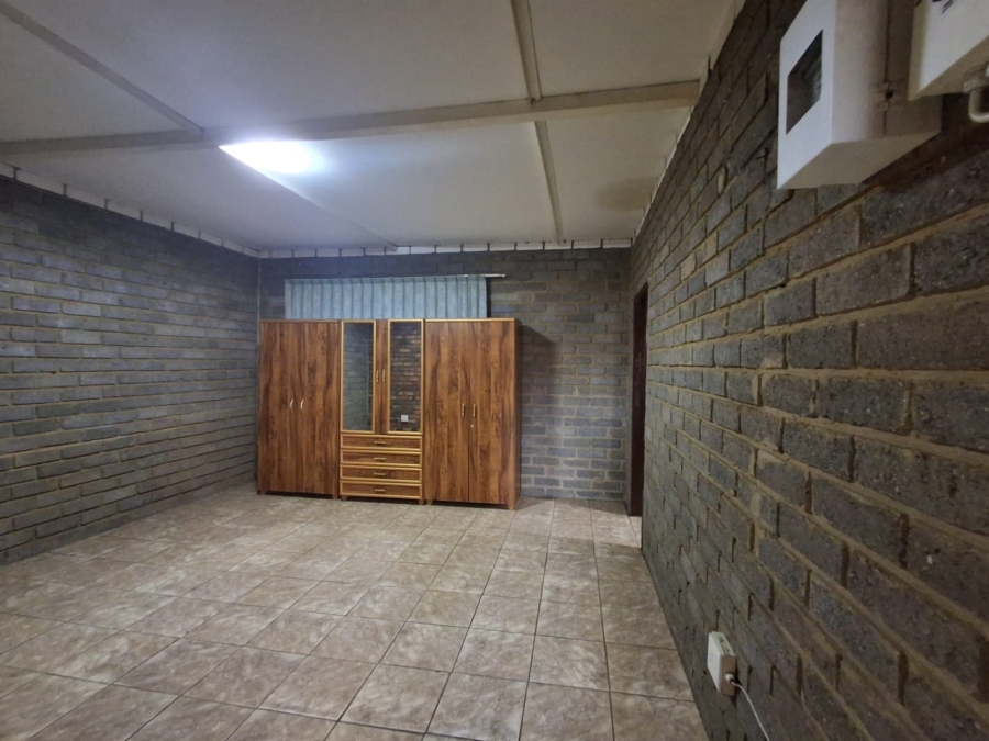 3 Bedroom Property for Sale in Falcon Ridge Gauteng