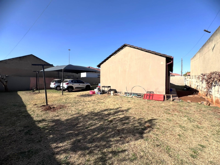 3 Bedroom Property for Sale in Vosloorus Gauteng