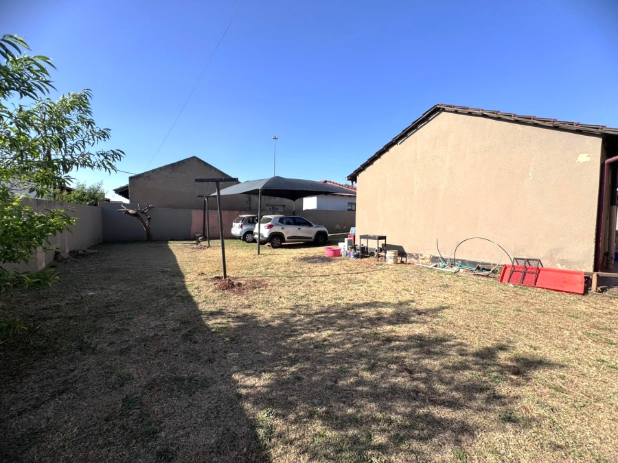 3 Bedroom Property for Sale in Vosloorus Gauteng