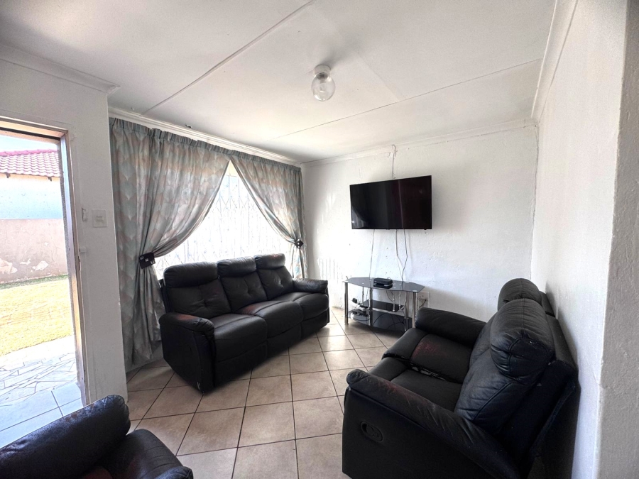 3 Bedroom Property for Sale in Vosloorus Gauteng