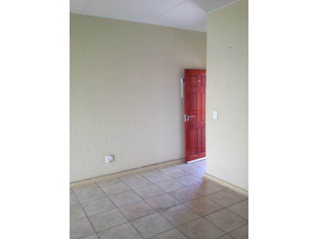 2 Bedroom Property for Sale in Rosebank Gauteng