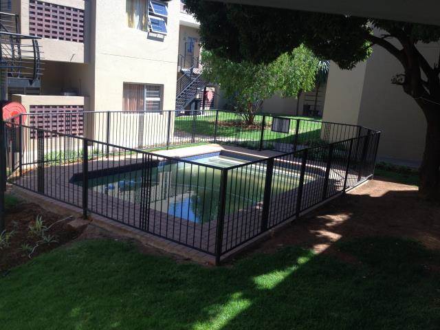 2 Bedroom Property for Sale in Rosebank Gauteng