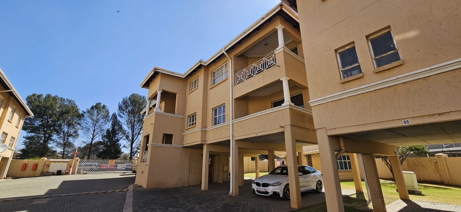 2 Bedroom Property for Sale in Three Rivers Gauteng
