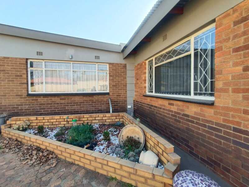 3 Bedroom Property for Sale in Vanderbijlpark SW 1 Gauteng