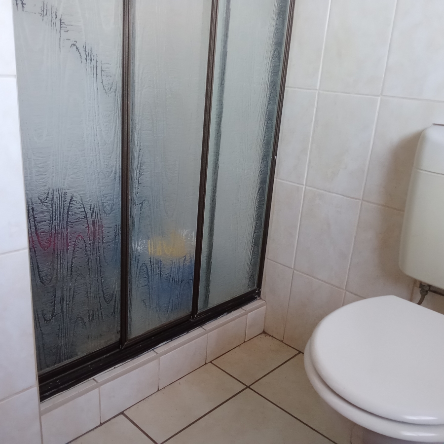 2 Bedroom Property for Sale in Groblerpark Gauteng