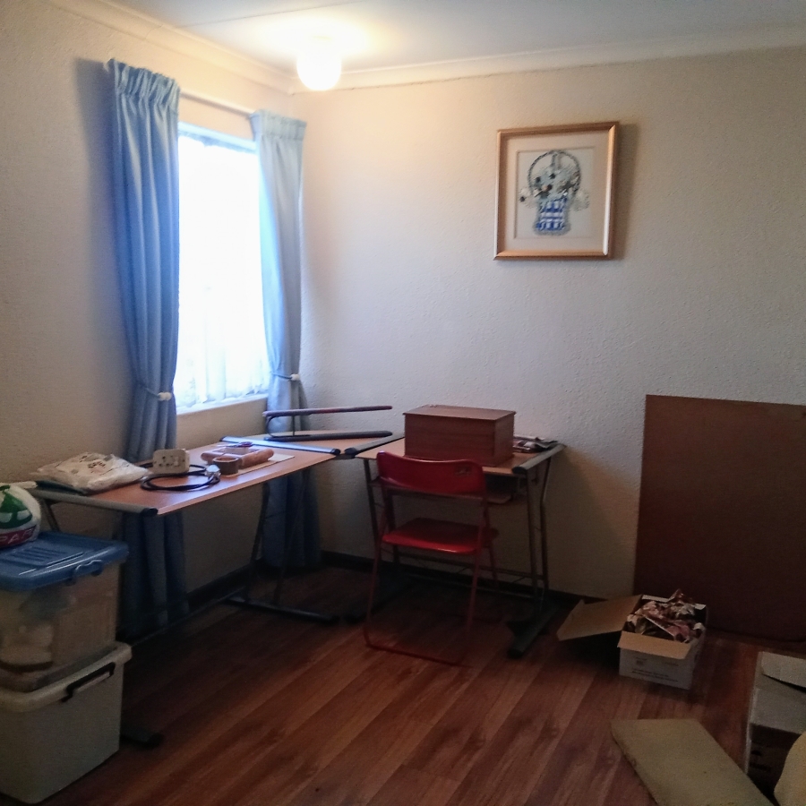 2 Bedroom Property for Sale in Groblerpark Gauteng