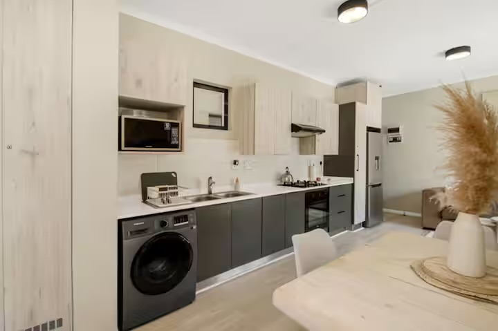 2 Bedroom Property for Sale in Erand Gardens Gauteng