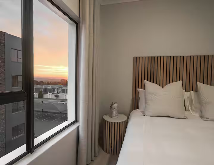 2 Bedroom Property for Sale in Erand Gardens Gauteng