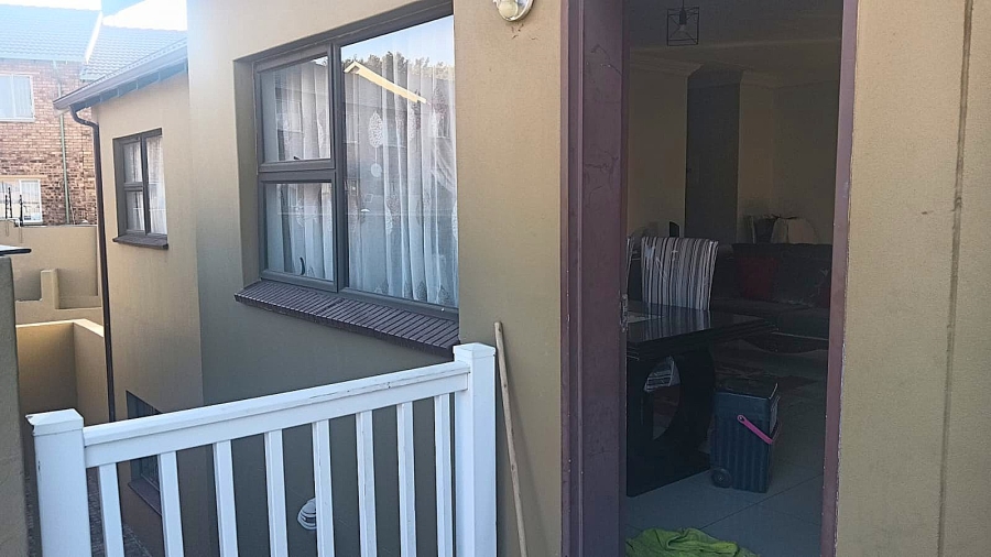 3 Bedroom Property for Sale in Terenure Gauteng