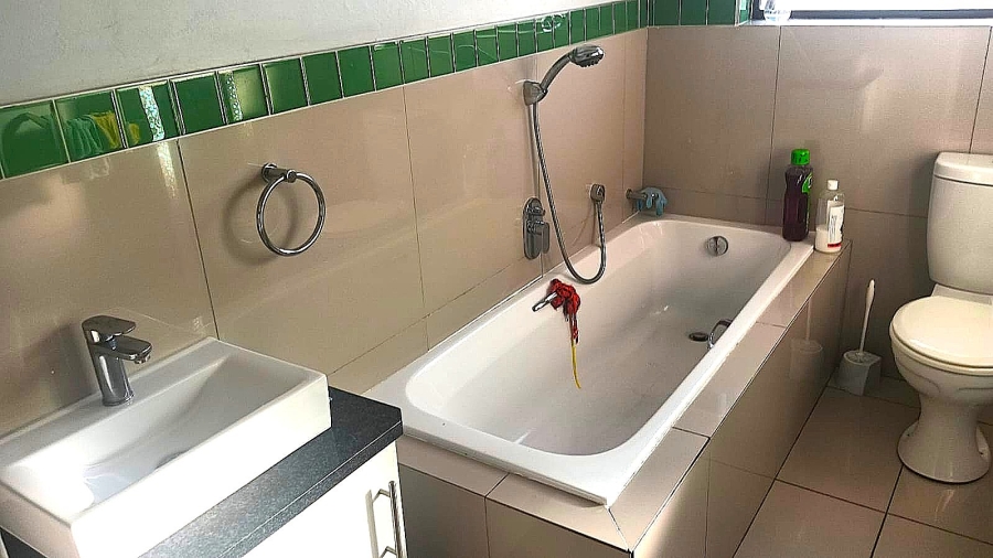 3 Bedroom Property for Sale in Terenure Gauteng