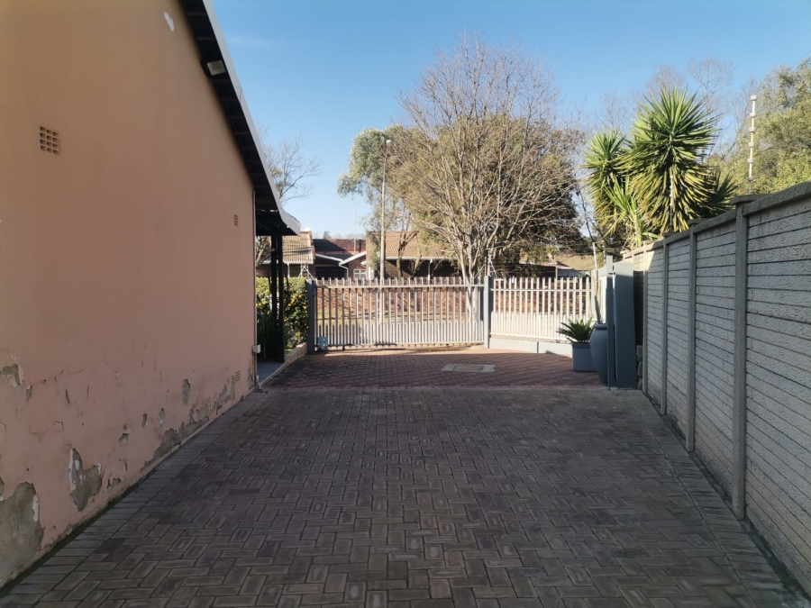 5 Bedroom Property for Sale in Vanderbijlpark SW 5 Gauteng