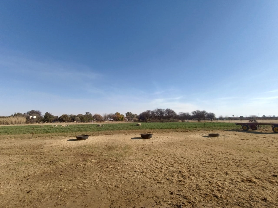 4 Bedroom Property for Sale in Vaalview Gauteng