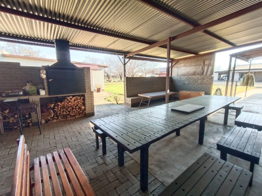 4 Bedroom Property for Sale in Vaalview Gauteng