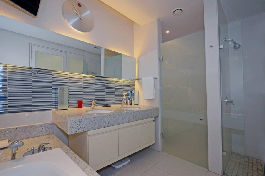 2 Bedroom Property for Sale in Morningside Gauteng