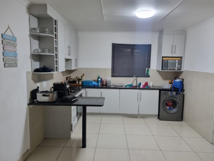 3 Bedroom Property for Sale in Parkrand Gauteng