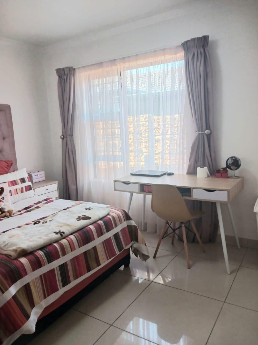 3 Bedroom Property for Sale in Parkrand Gauteng